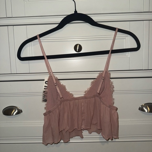 NWT Urban Outfitters Top - Picture 2 of 3